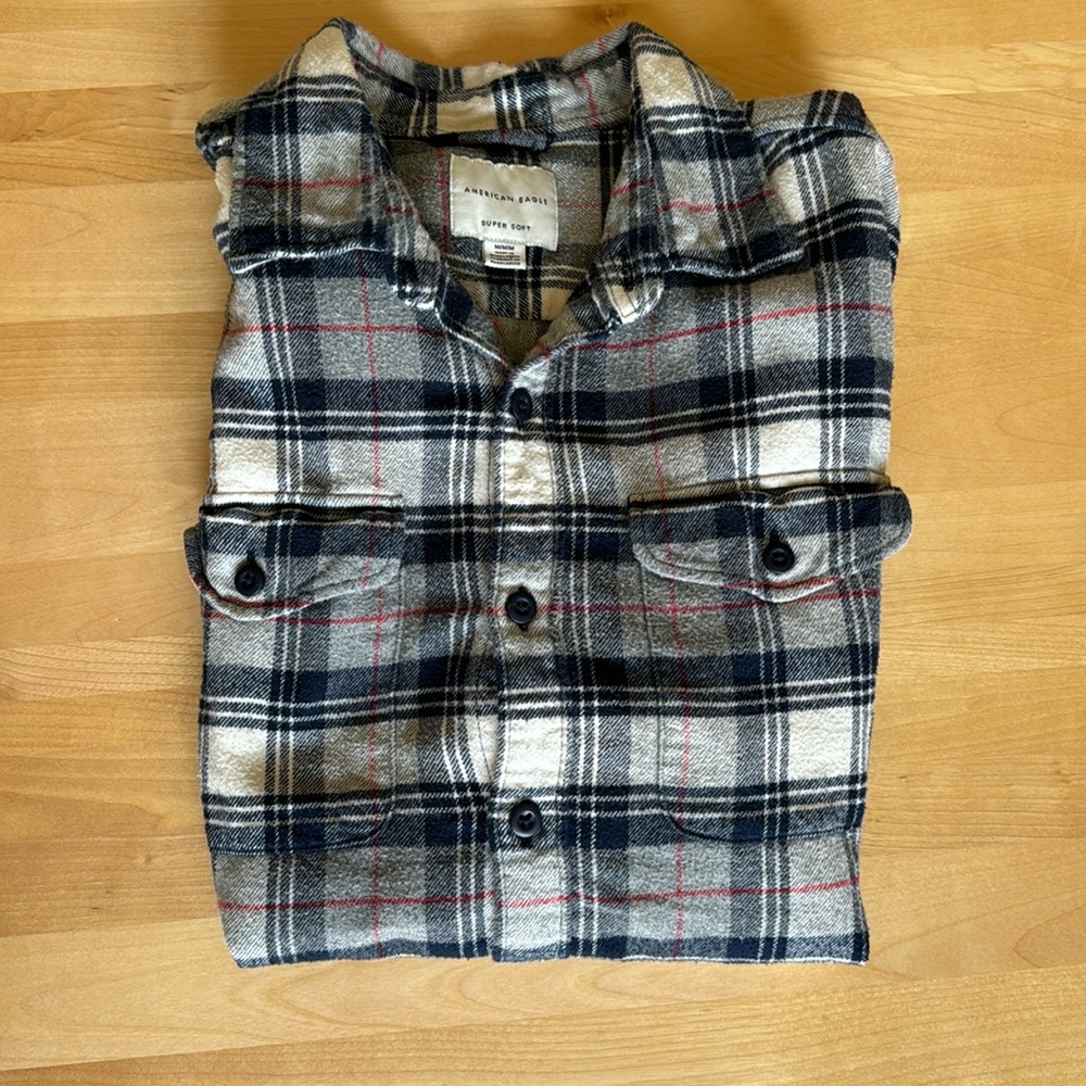 American Eagle Men’s Flannel